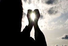 FB体育APP-德甲重磅对决：掘金迎战拜仁，出线形势今夜定乾坤！