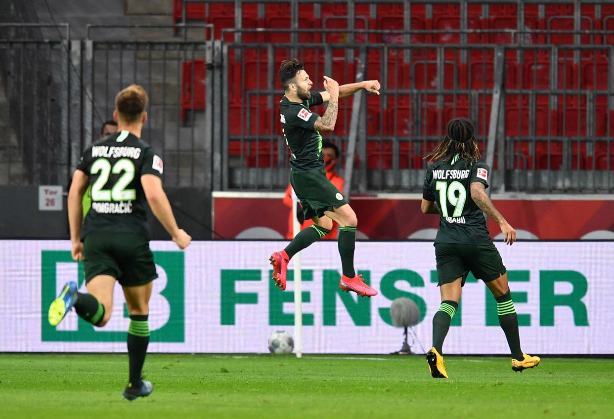 沃尔夫斯堡队在主场比赛中获得重要三分的简单介绍 沃尔夫斯堡队在主场比赛中获得重要三分的简单介绍