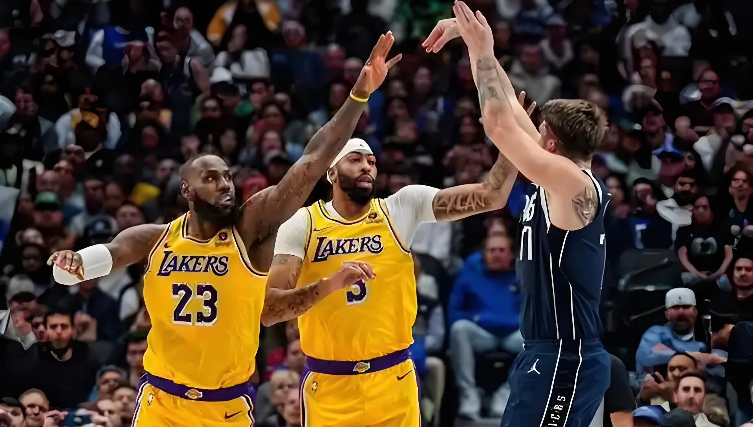 湖人再胜爵士,继续领跑西部战局 湖人再胜爵士,继续领跑西部战局