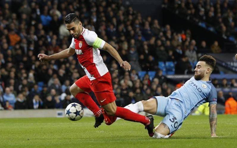 包含巴黎客场逆转摩纳哥,取得重要胜利的词条 包含巴黎客场逆转摩纳哥,取得重要胜利的词条