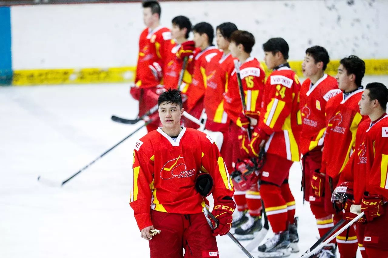 FB体育官方网站-足球小国冰岛队逆转胜利，晋级八强！