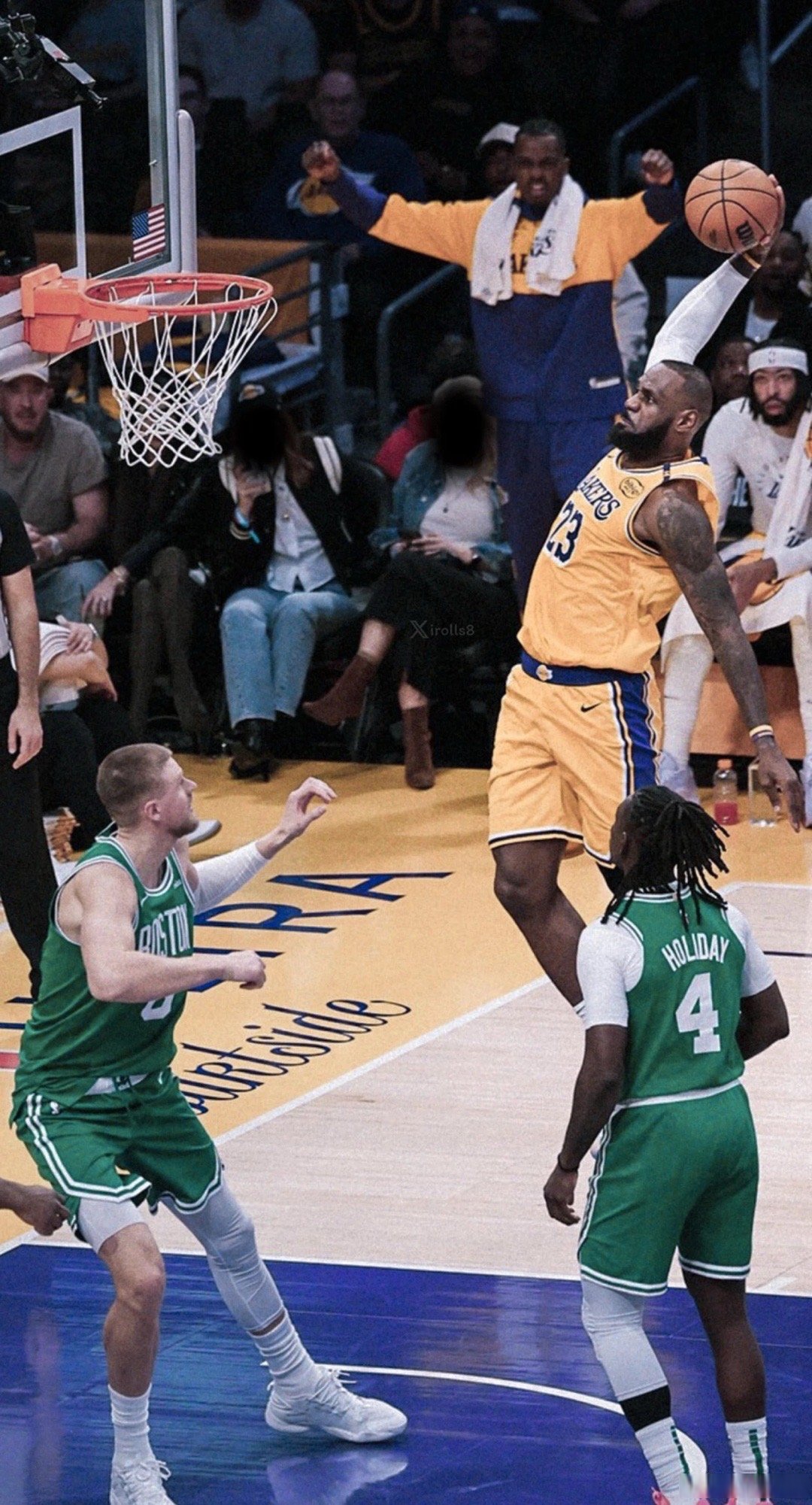 人队击败对手,赢得关键胜利 人队击败对手,赢得关键胜利