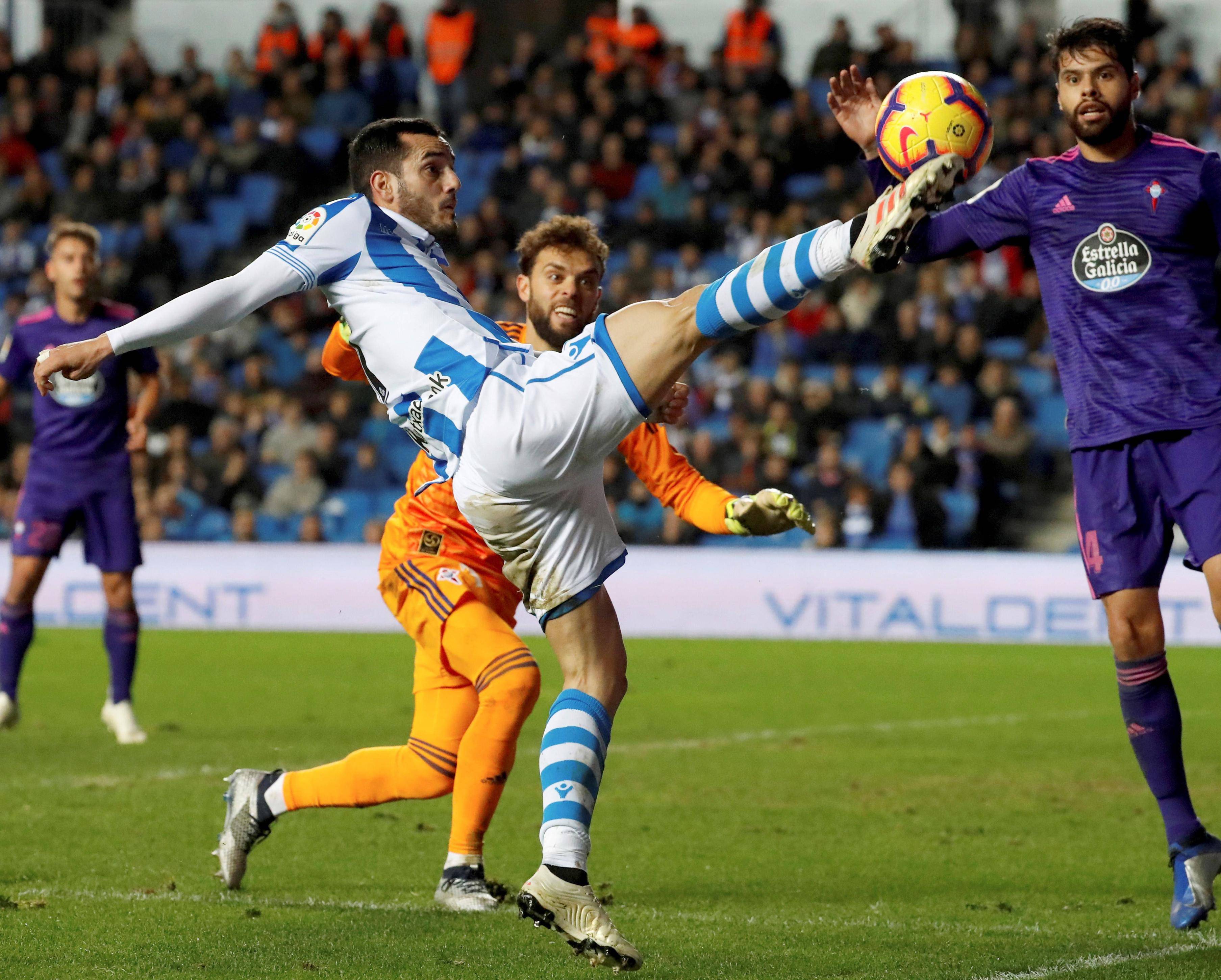 塞尔塔客场战胜埃瓦尔，结束两连败