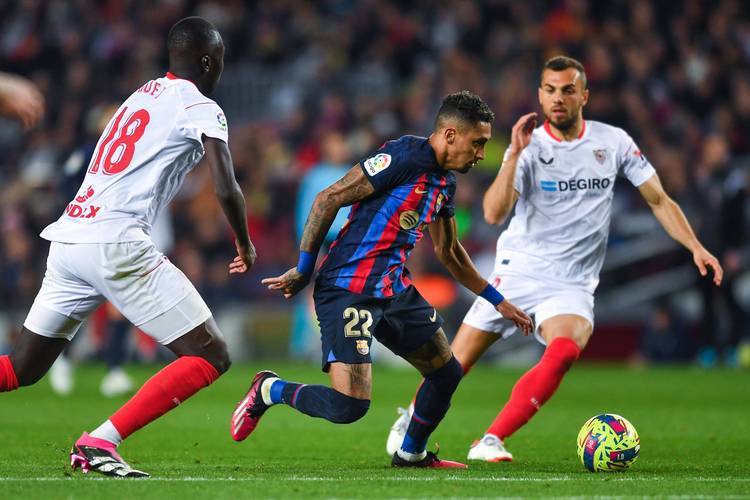 塞尔塔客场战胜埃瓦尔，结束两连败