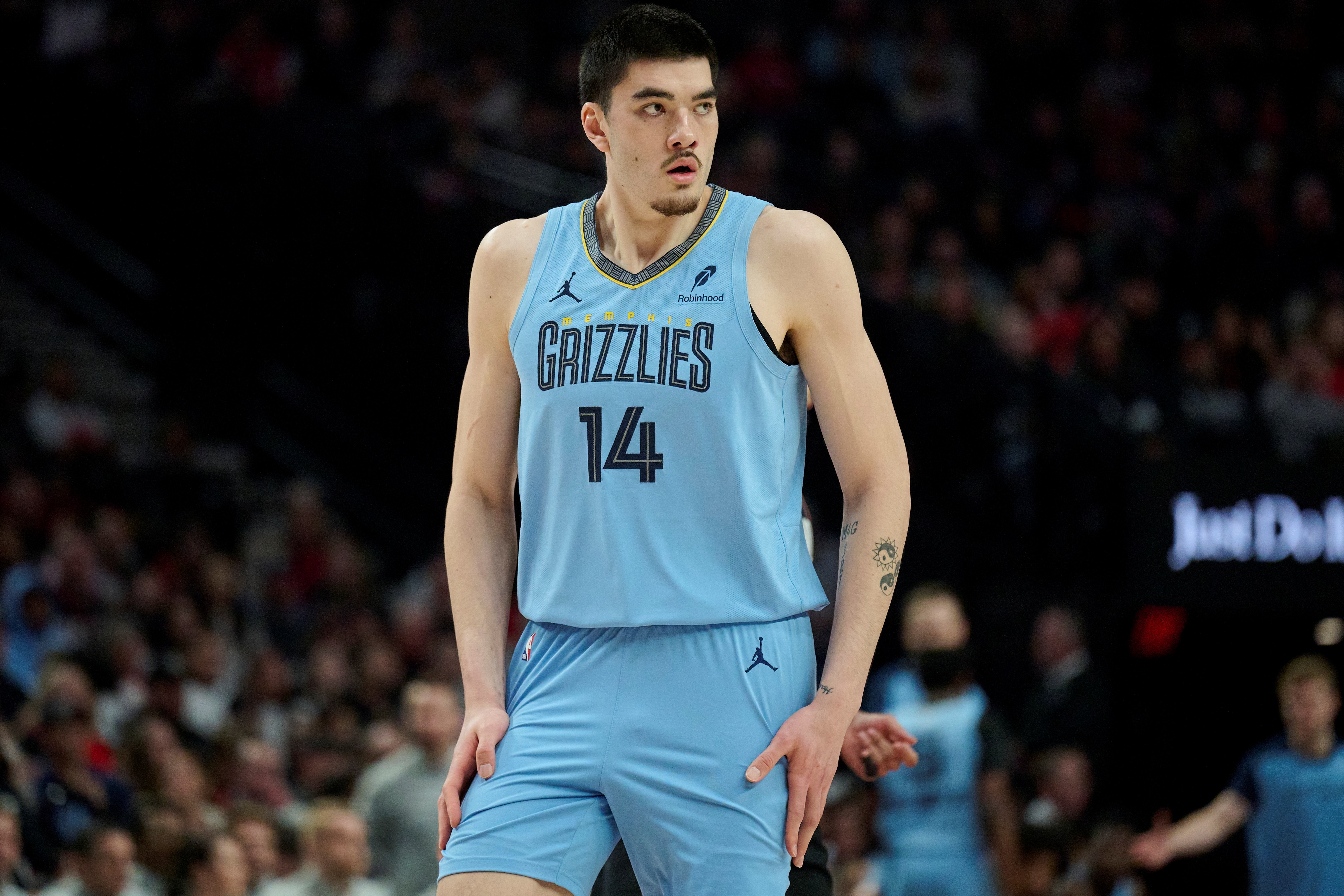 新秀球员表现抢眼赢得主教练认可