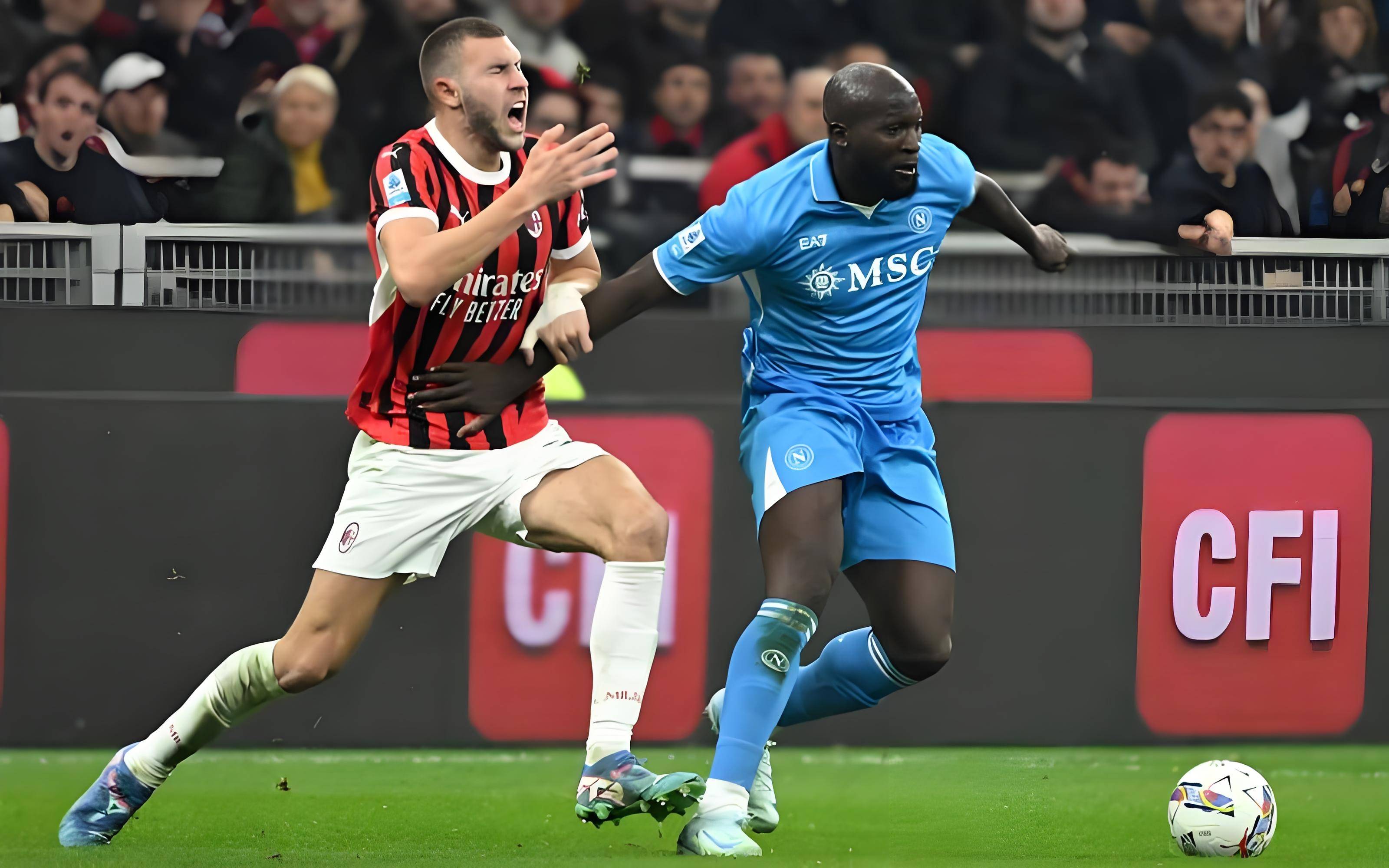 那不勒斯球员群体训练备战下一场比赛的简单介绍 那不勒斯球员群体训练备战下一场比赛的简单介绍