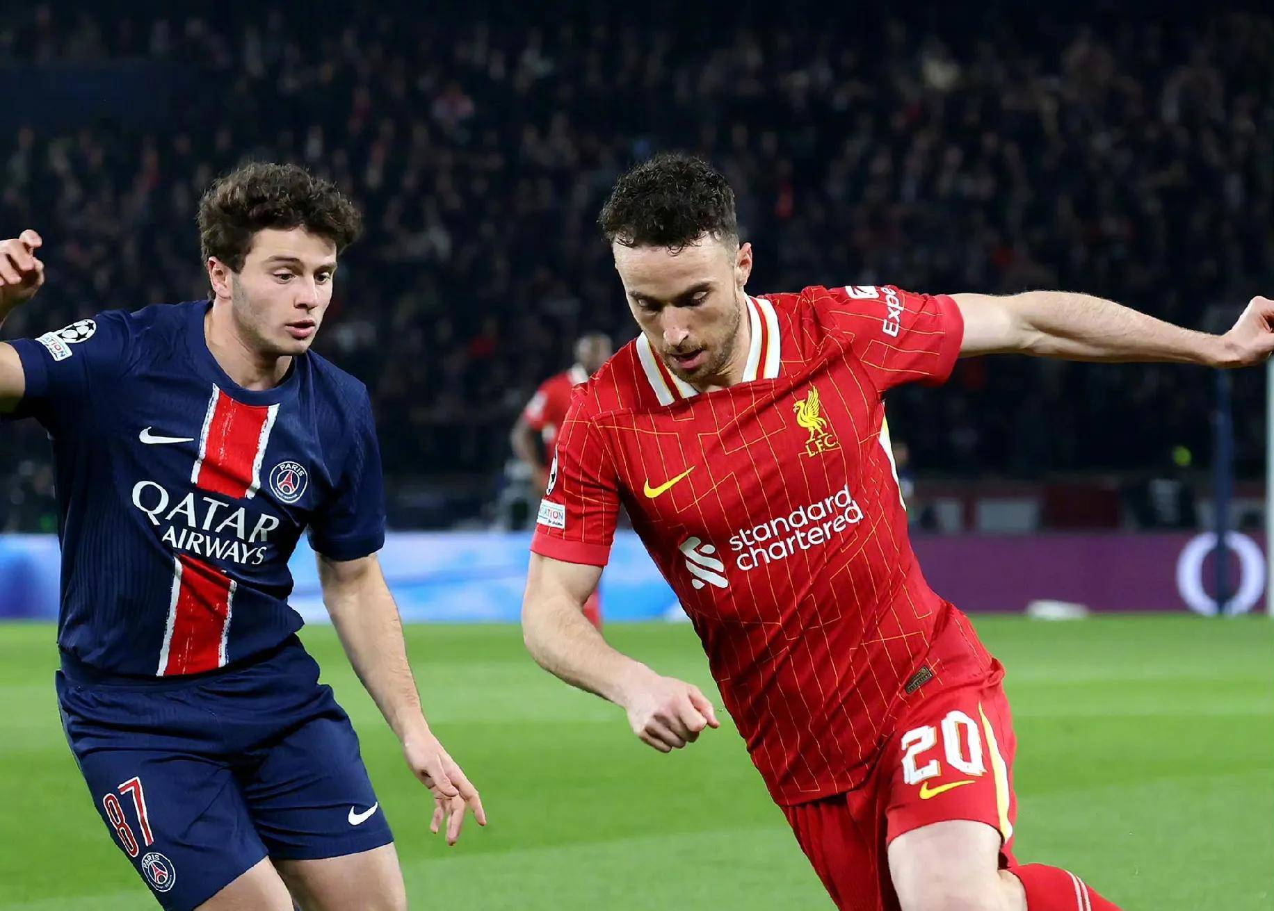 包含欧预赛：塞浦路斯队不敌斯洛文尼亚，陷入低谷的词条