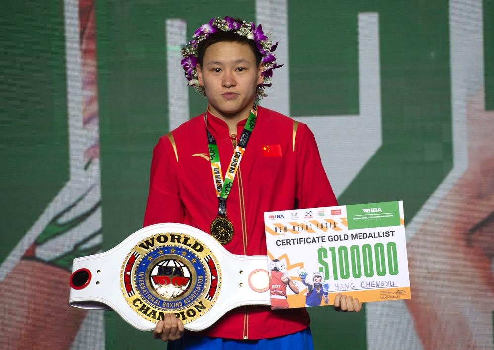 FB体育在线-日本拳击选手实力超群，斩获金牌