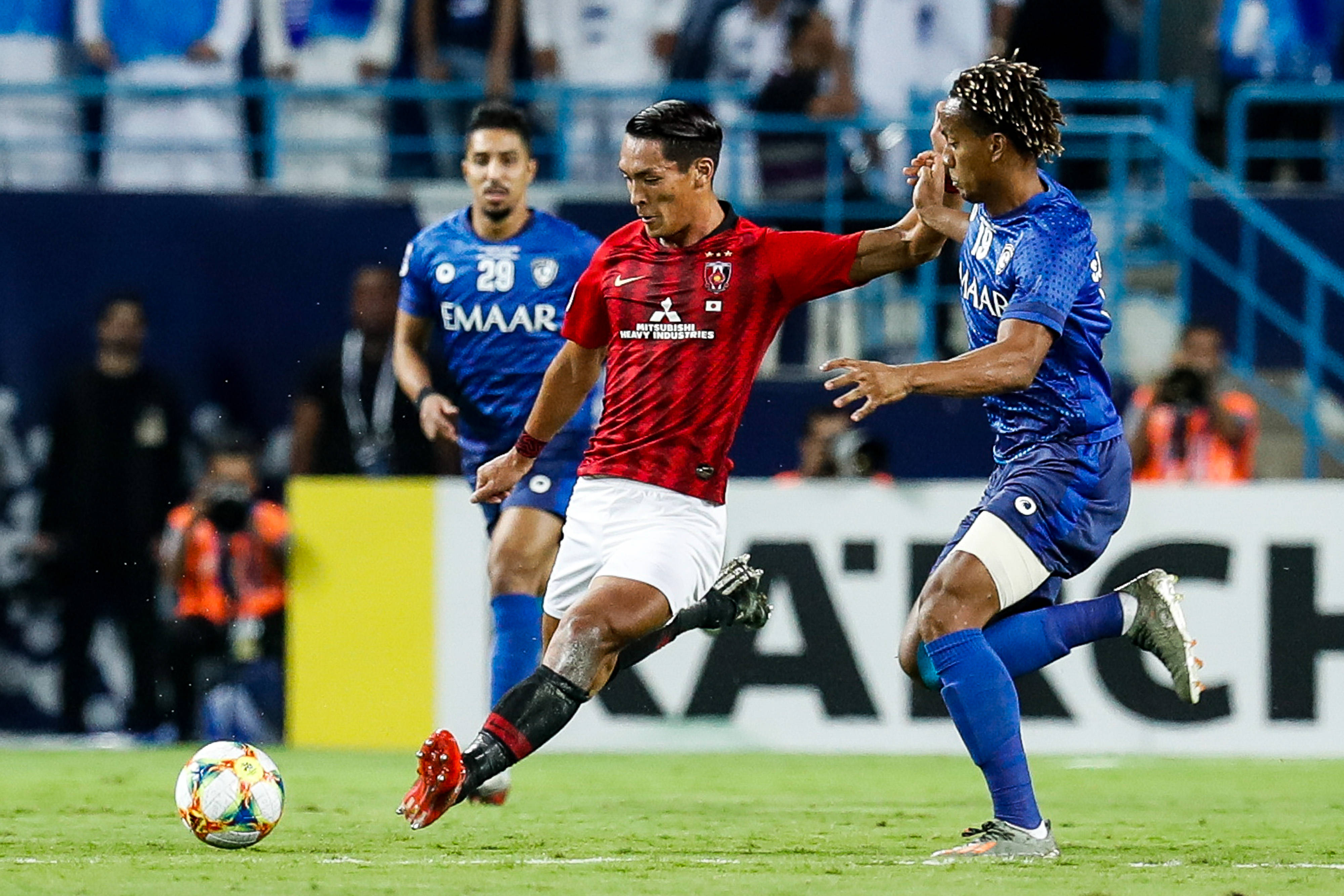 浦和红钻主场取胜，稳坐赛事积分榜首位的简单介绍