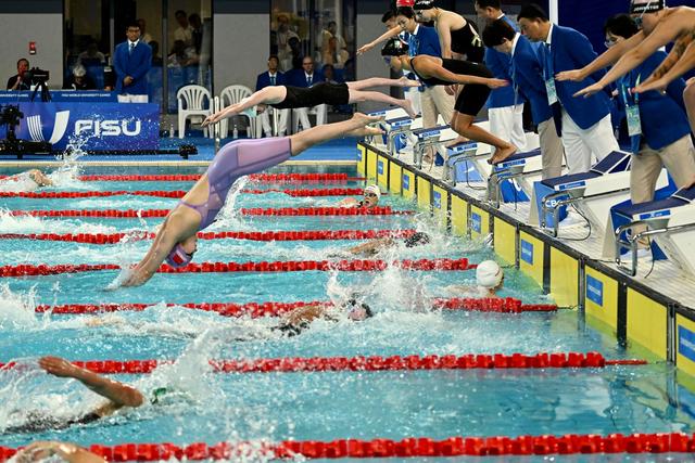 FB体育在线-关于委内瑞拉游泳选手夺得男女混合接力赛金牌的信息