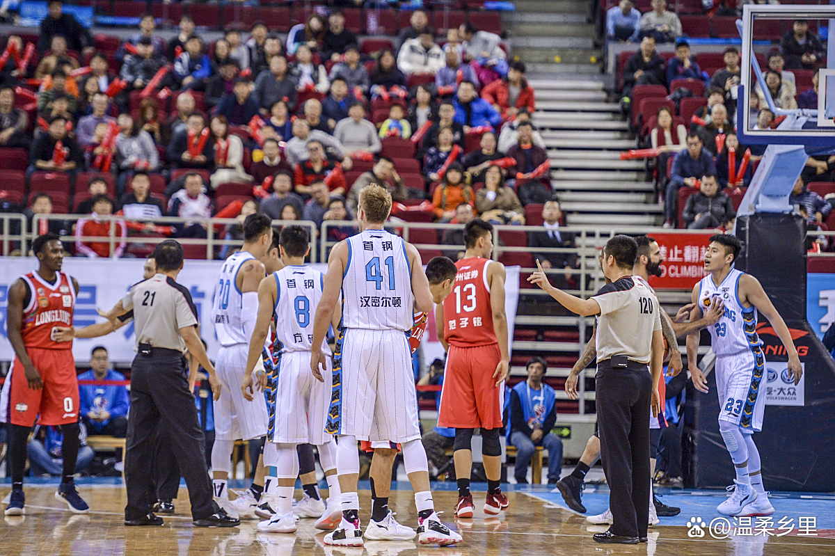 北京首钢豪取胜利，进入前四位