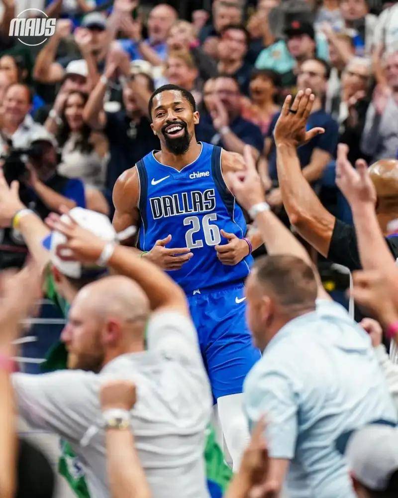 独行侠豪取太阳胜利,球员个人能力得到充分发挥的简单介绍 独行侠豪取太阳胜利,球员个人能力得到充分发挥的简单介绍