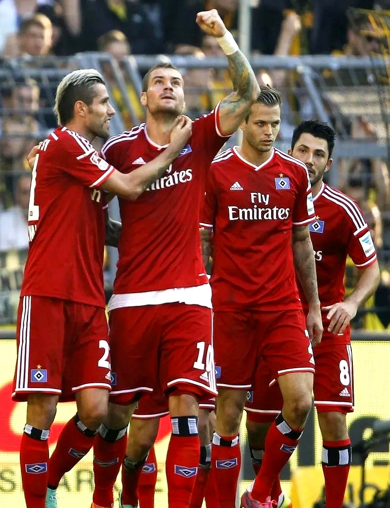 FB体育网页版-沃尔夫斯堡攻破汉堡城，稳坐德甲前四