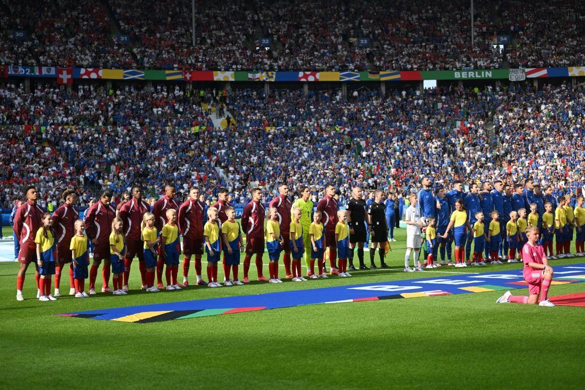 德国球员助攻破门，带领球队决胜场