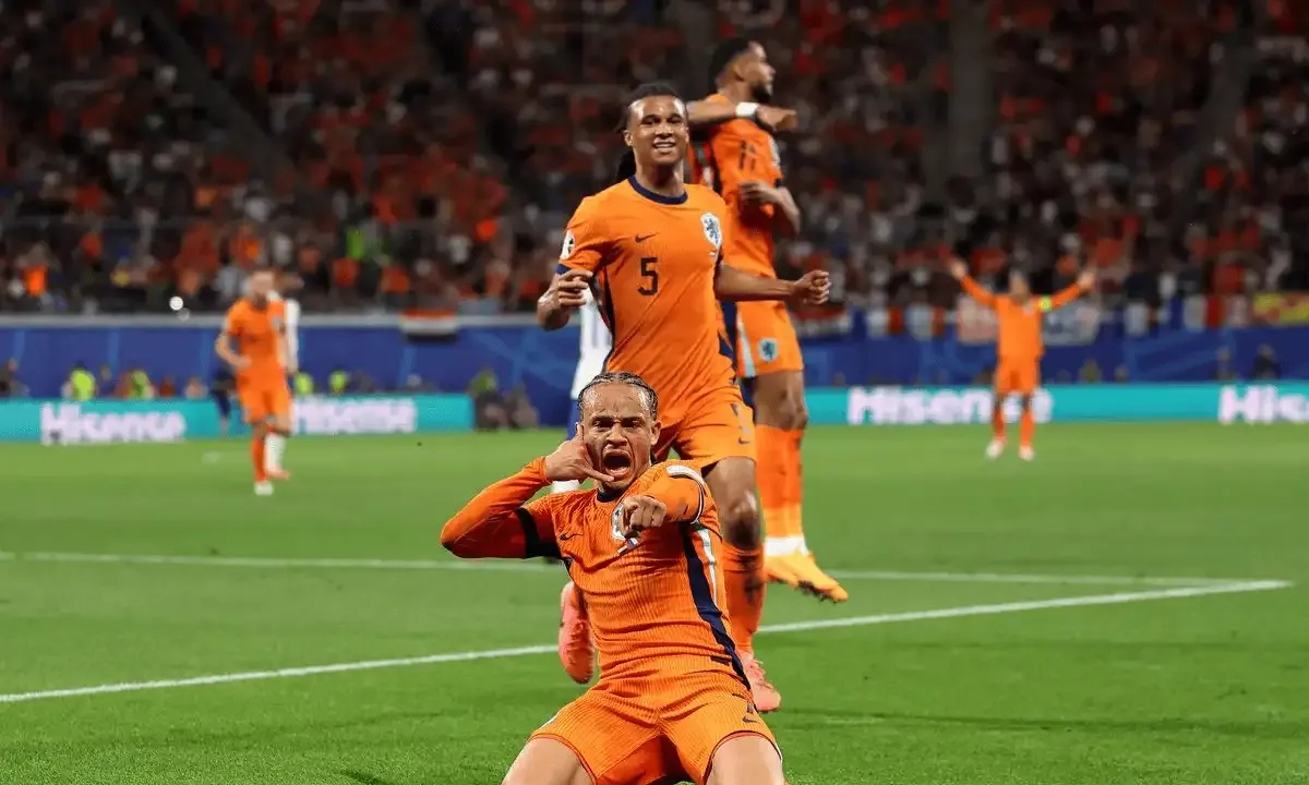 FB体育官方网站-关于捷克战胜荷兰，成功晋级欧洲杯四强的信息