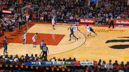 关于猛龙新近引援受质疑，球队战绩步履维艰的信息