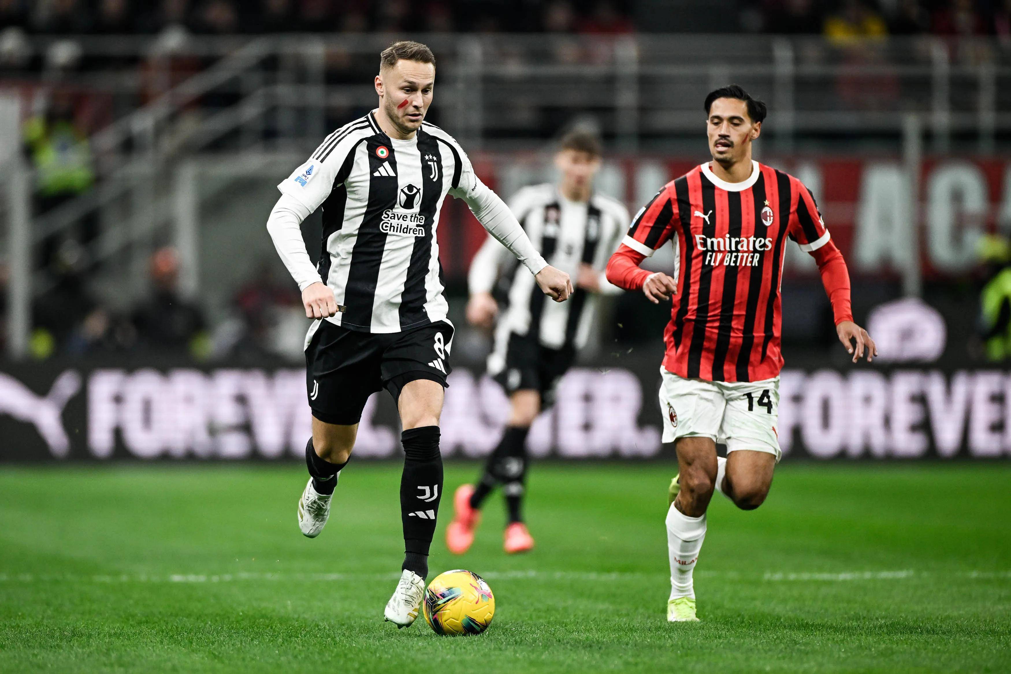 关于意甲球队闪耀欧冠赛场,获得宝贵三分的信息 关于意甲球队闪耀欧冠赛场,获得宝贵三分的信息