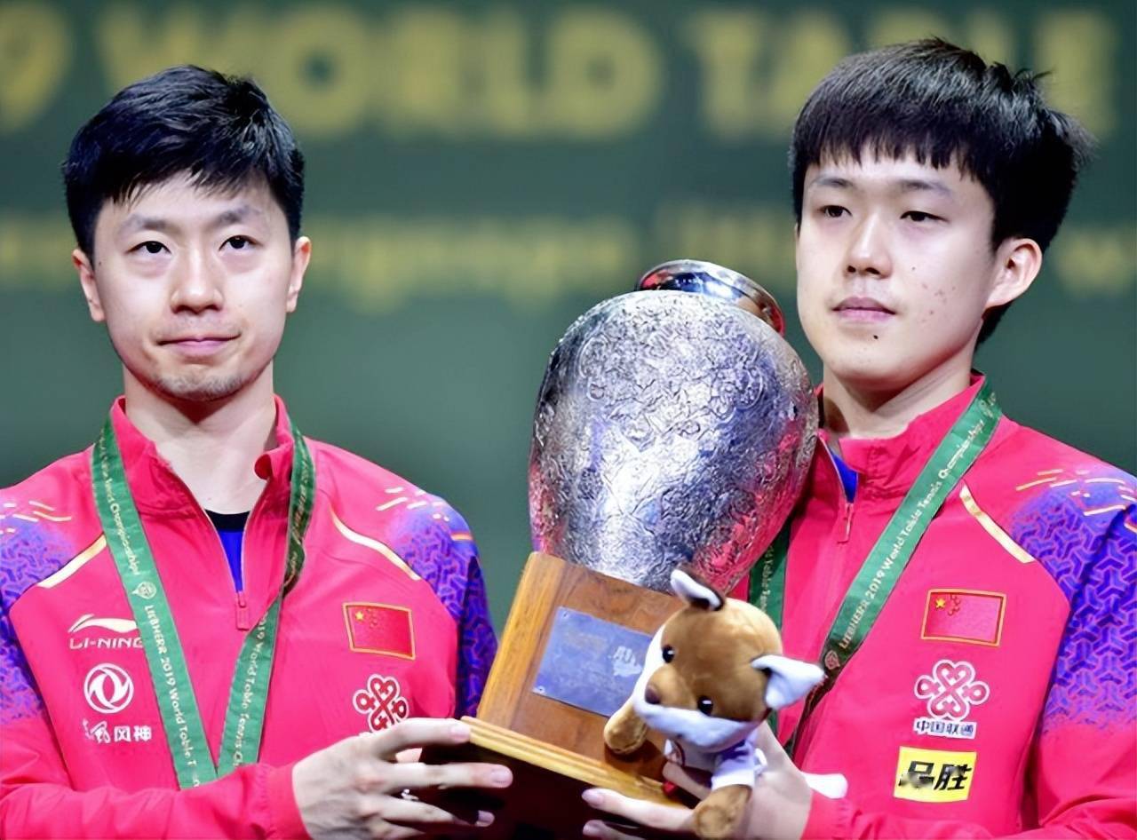 FB体育-关于克雷塔罗足球俱乐部在当地比赛中豪取三分，飘红的信息