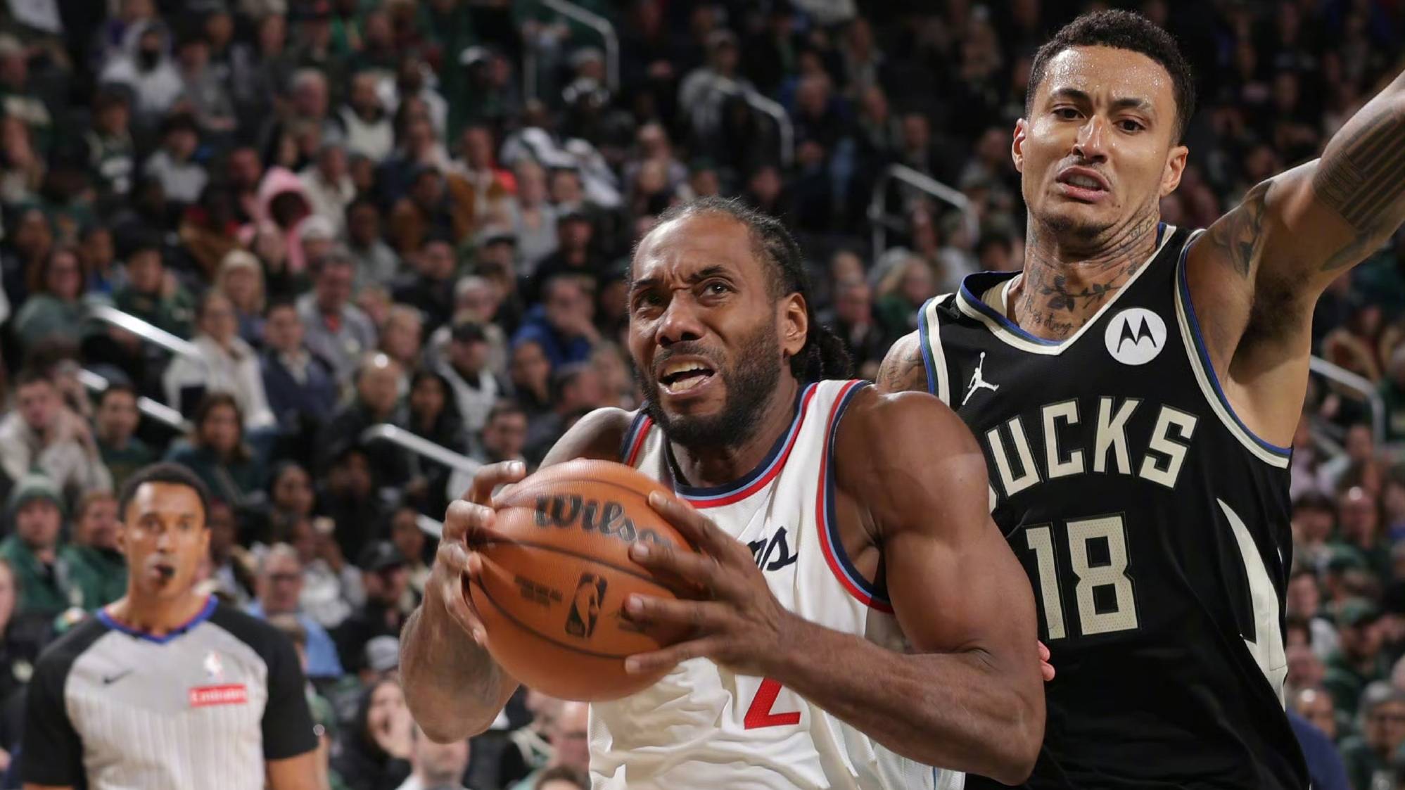 雄鹿惨败快船继续不败