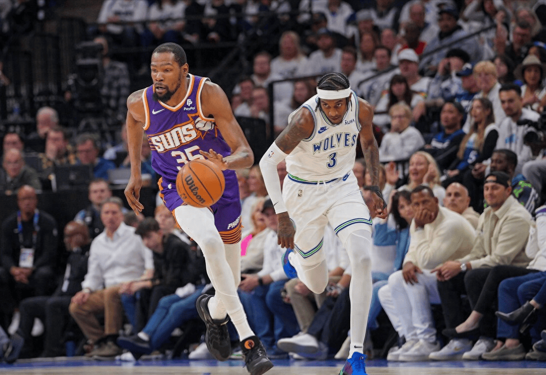 76人大胜步行者，杜兰特超神表现