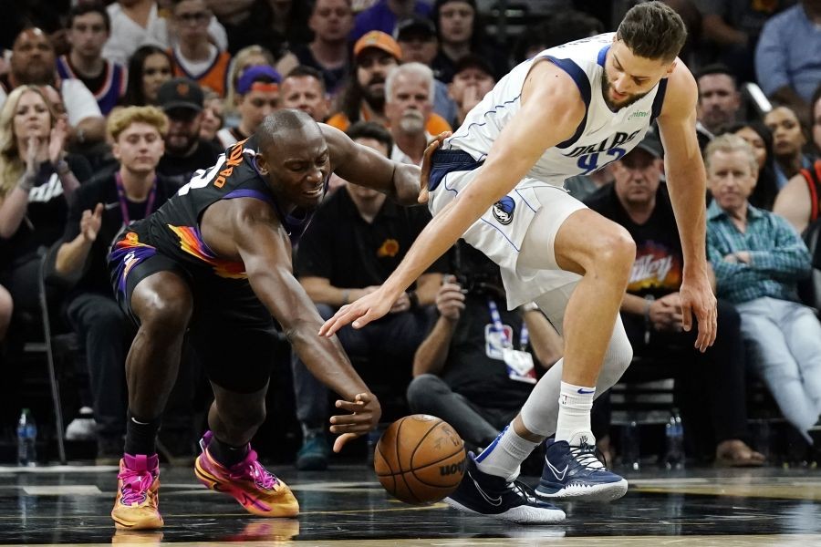 小牛客场大胜太阳,喜迎四连胜! 小牛客场大胜太阳,喜迎四连胜!