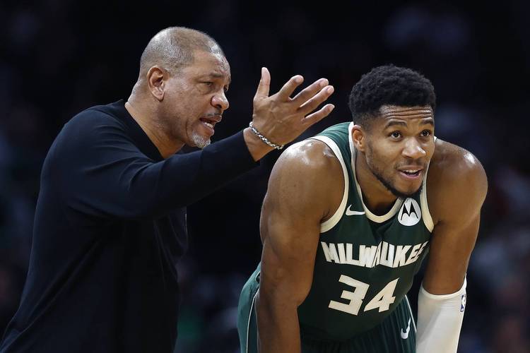 关于雄鹿大胜篮网,字母哥独得35分的信息 关于雄鹿大胜篮网,字母哥独得35分的信息